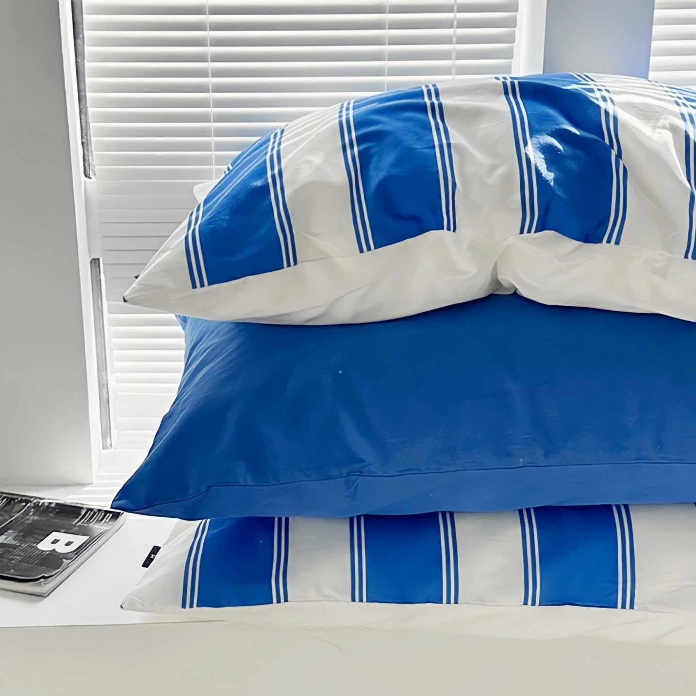 ホワイトブルーミックス枕カバー