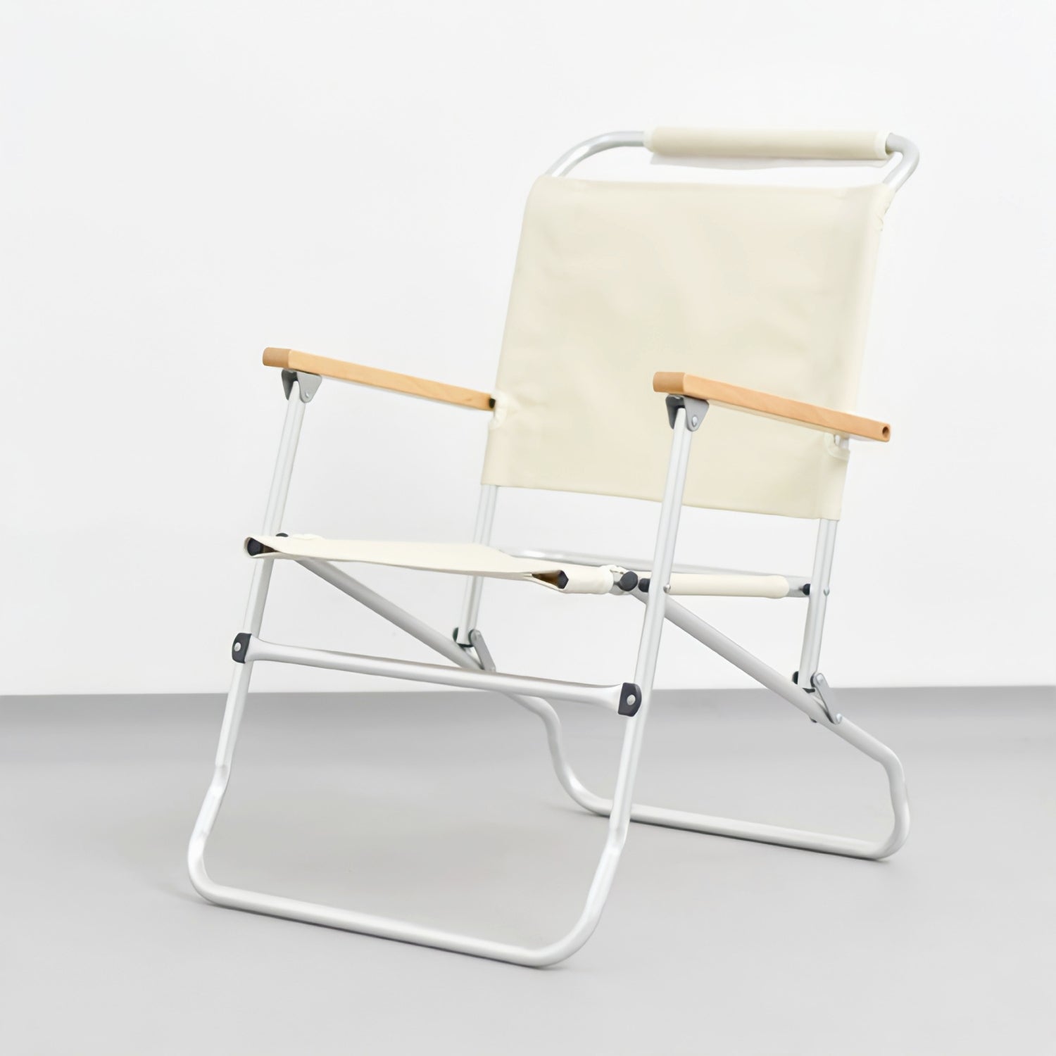 折りたたみストライプ柄レジャーチェア