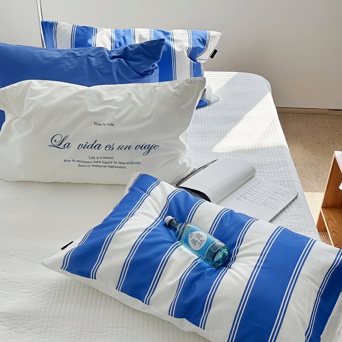 ホワイトブルーミックス枕カバー