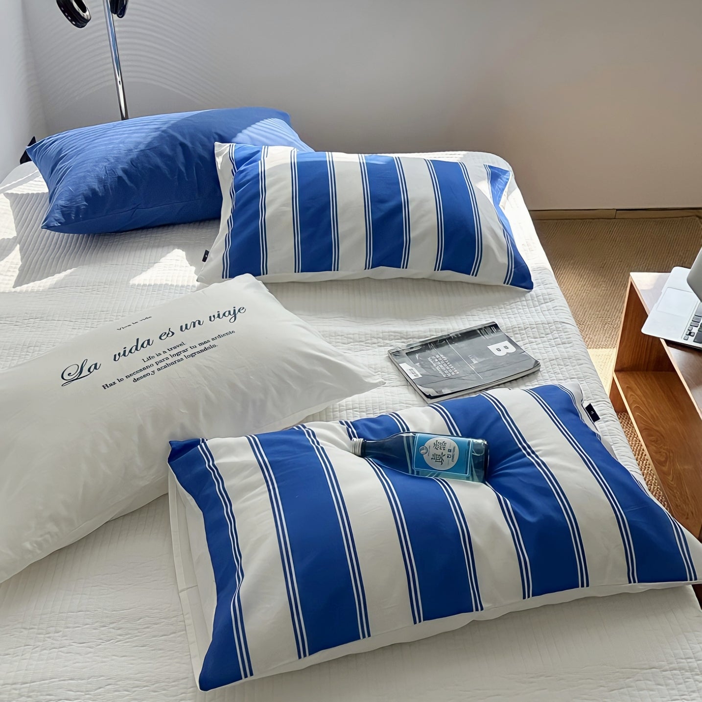 ホワイトブルーミックス枕カバー