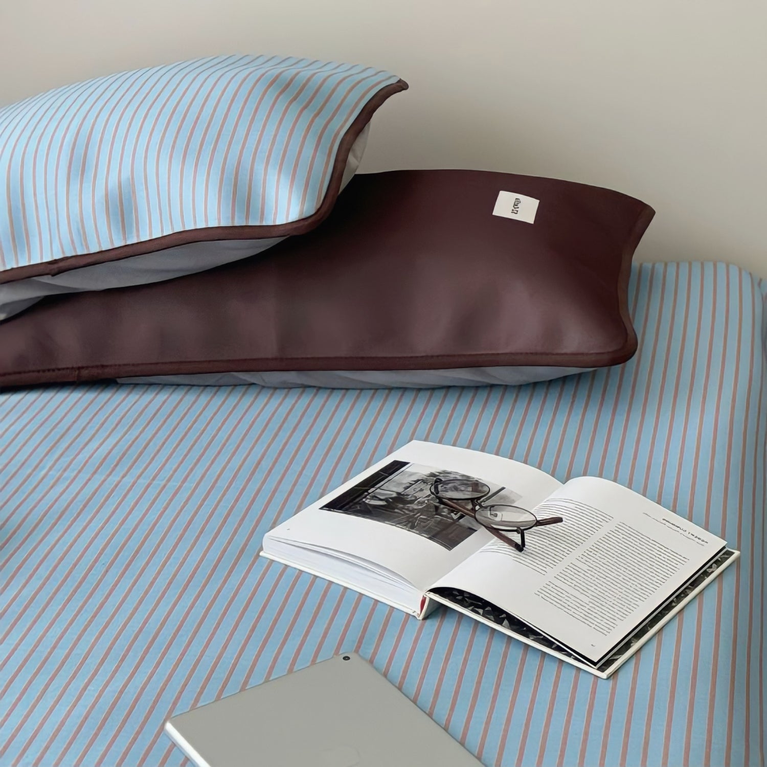 Soft Cool Ice Silk Stripe Mat Set 