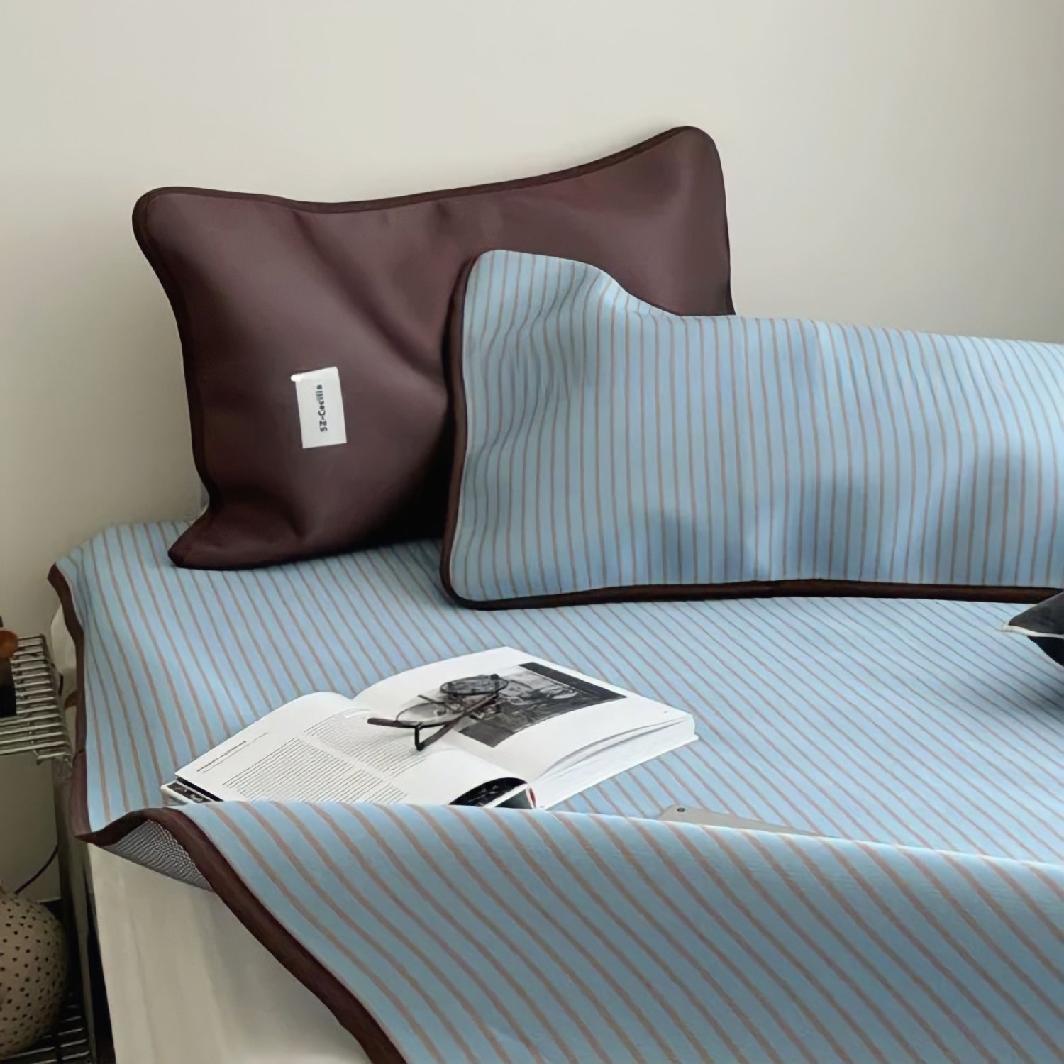 Soft Cool Ice Silk Stripe Mat Set 
