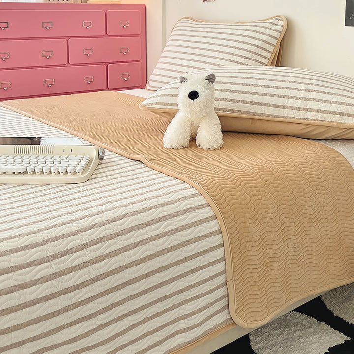 Cotton fleece reversible quilting "camel stripe"