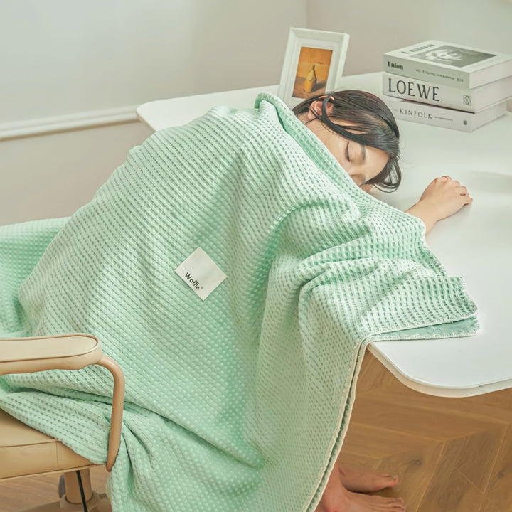 Colorful Waffle Blanket "Mint Blue"