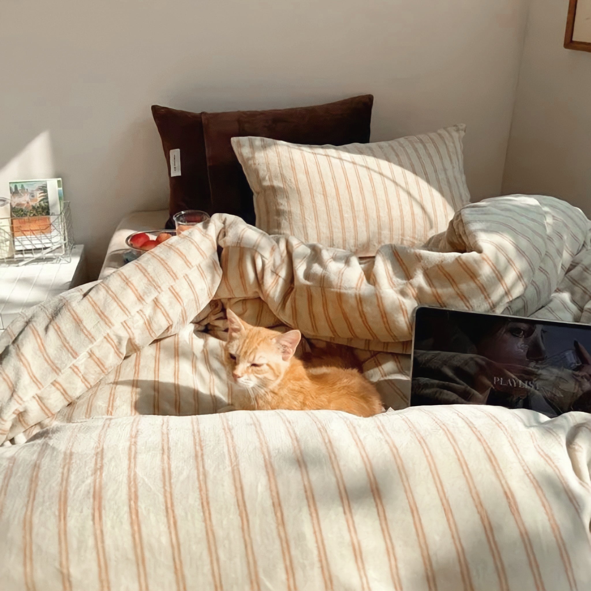 Striped Milk Fleece Bedding Set, Camel