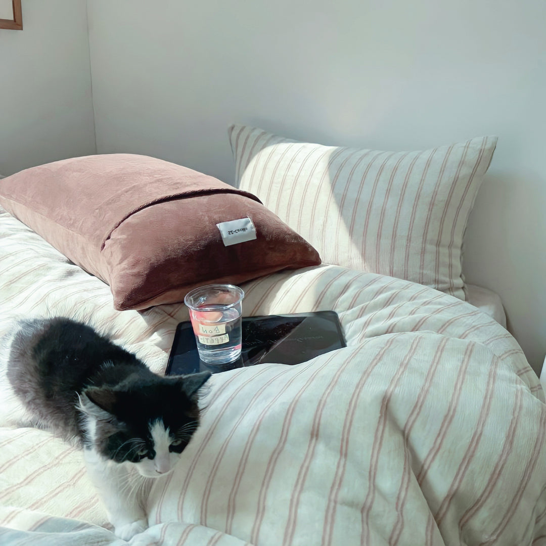 Striped Milk Fleece Bedding Set, Camel