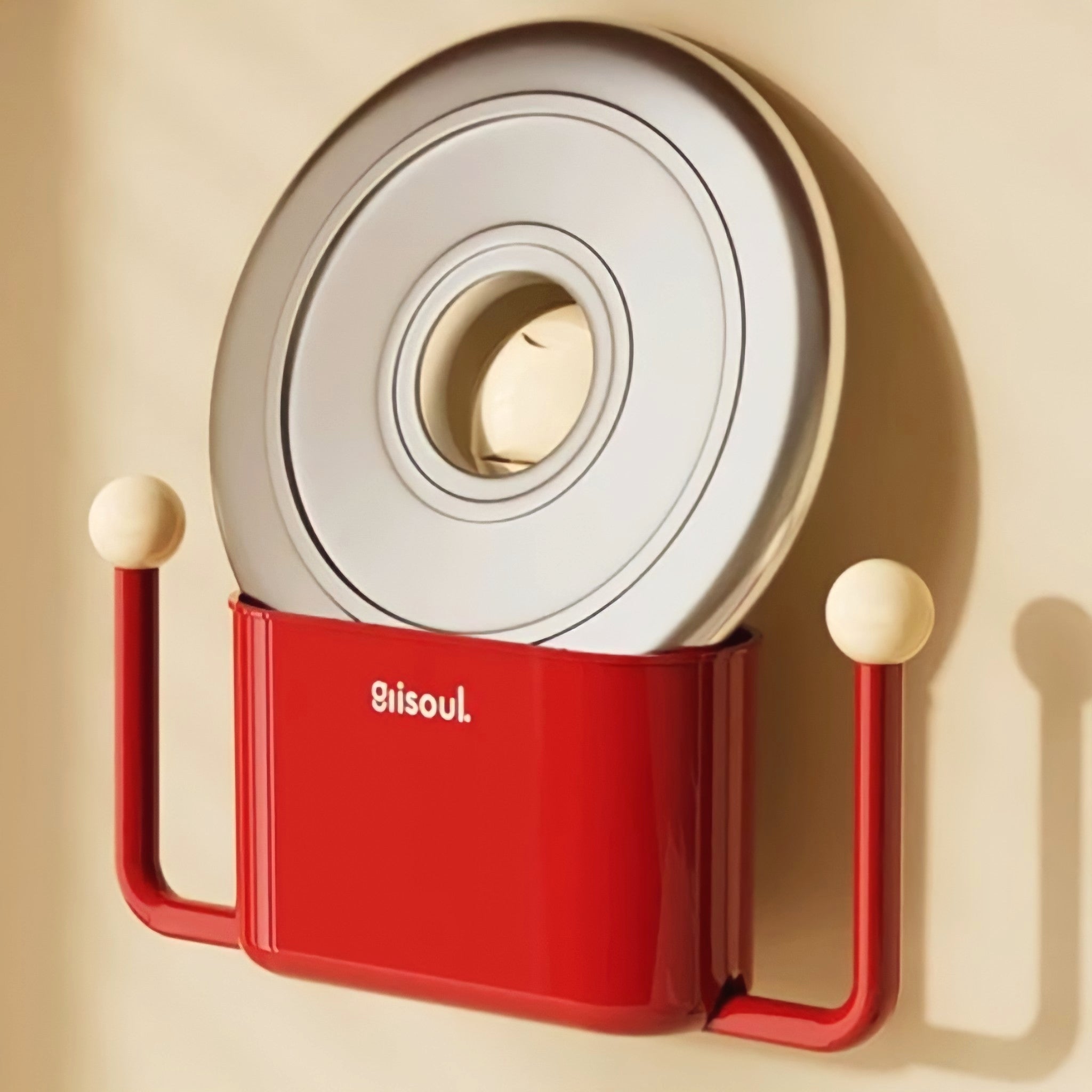 Suction cup wall-mounted storage