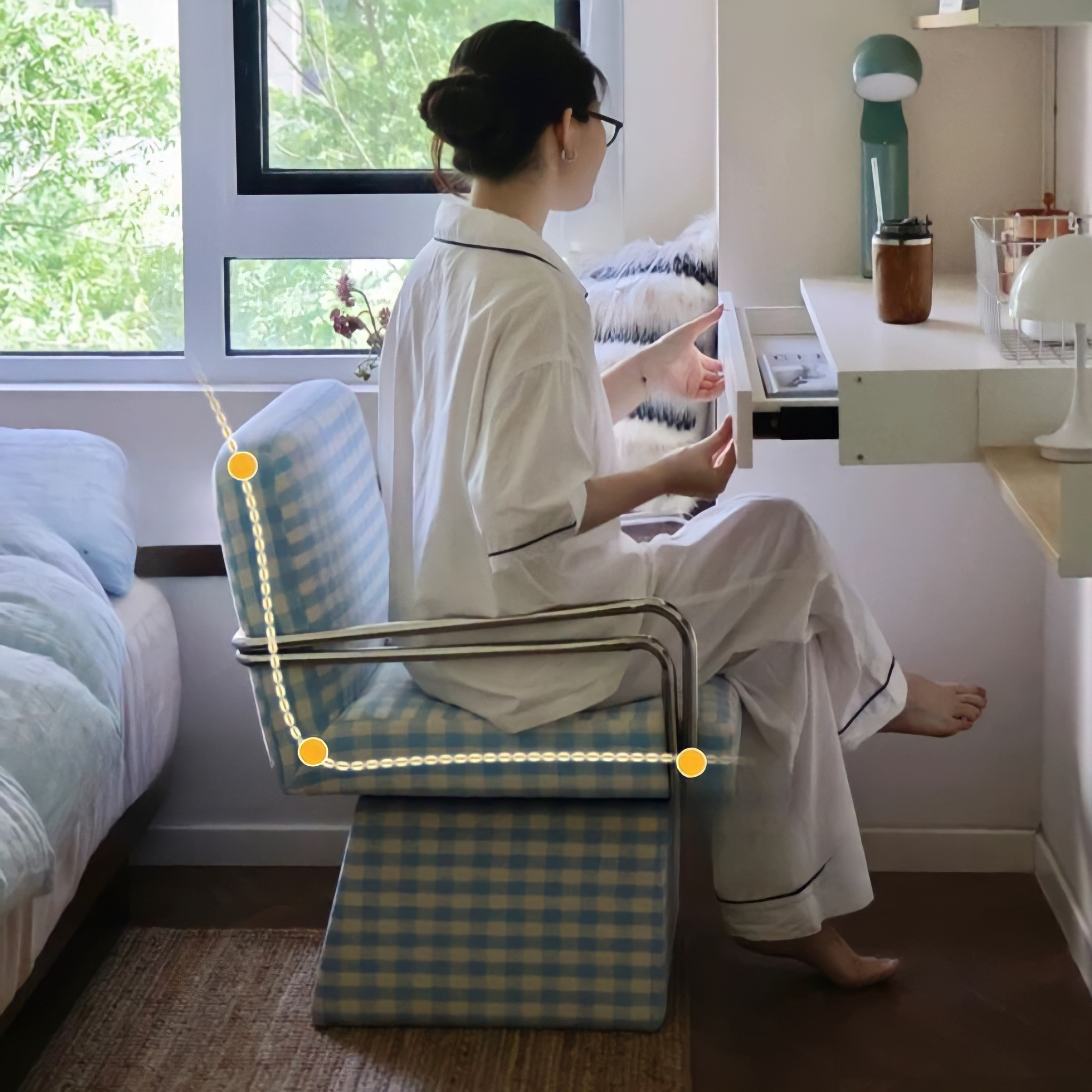 レトロモダンファブリックラウンジチェア