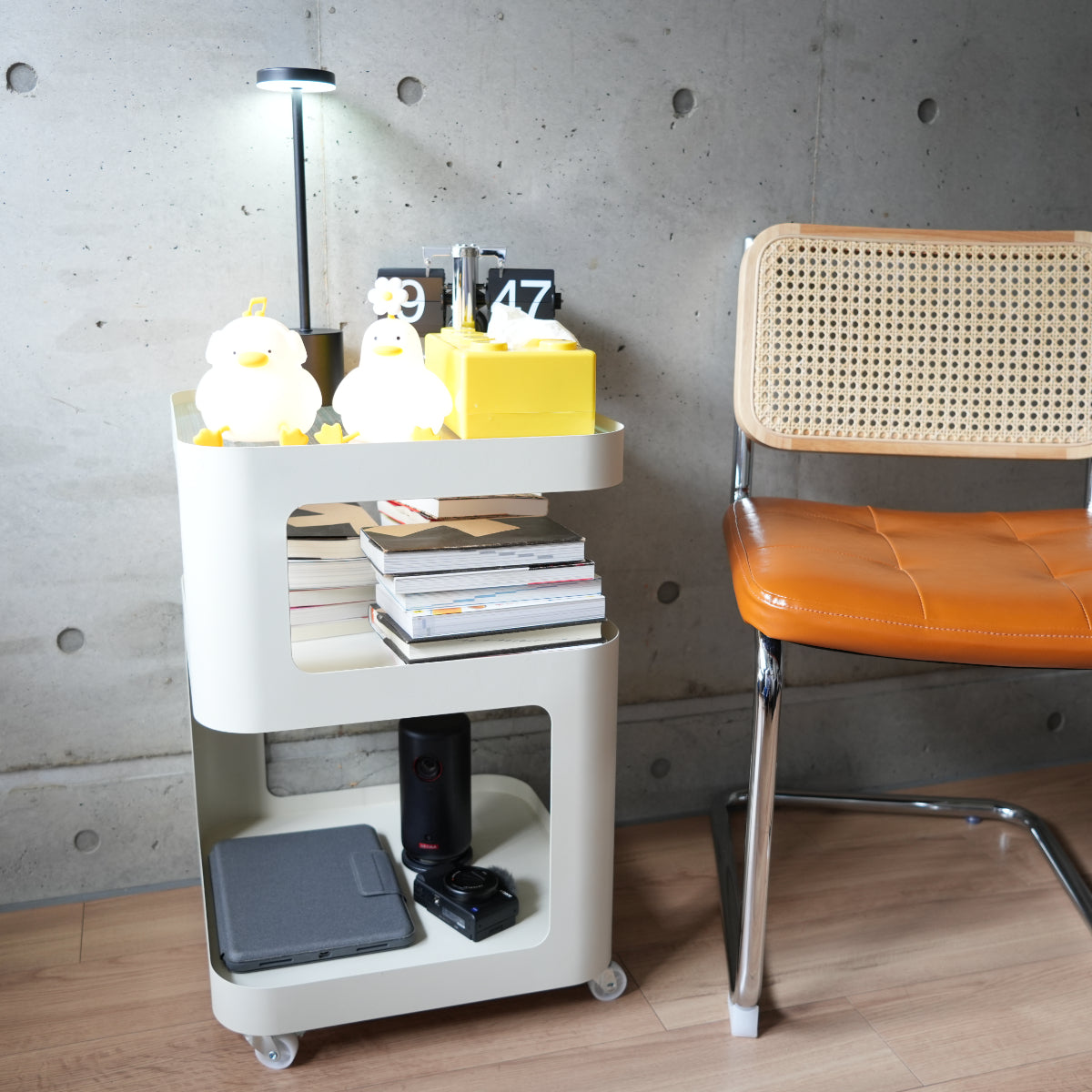 可動式スクエアサイド収納テーブル kocol