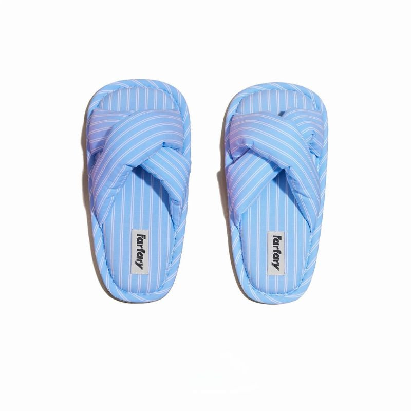 Criss-cross strap slippers