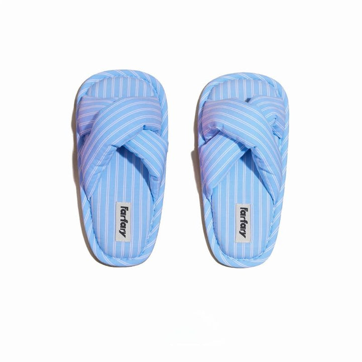 Criss-cross strap slippers