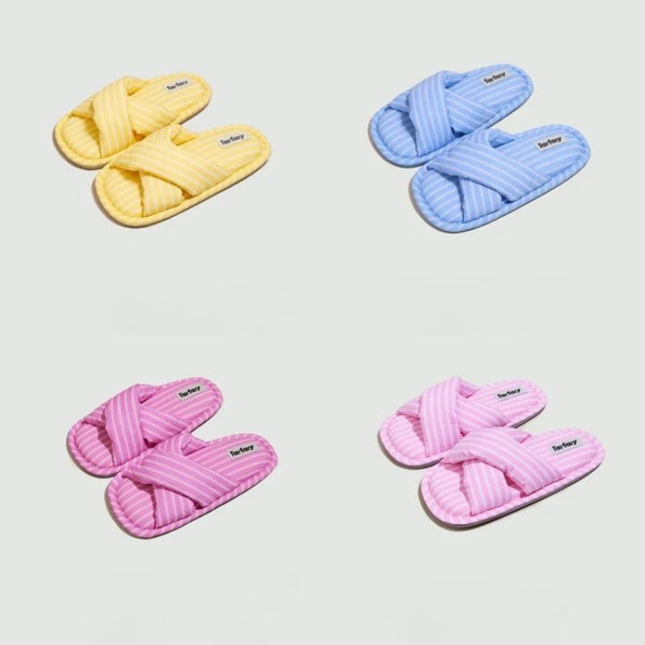 Criss-cross strap slippers