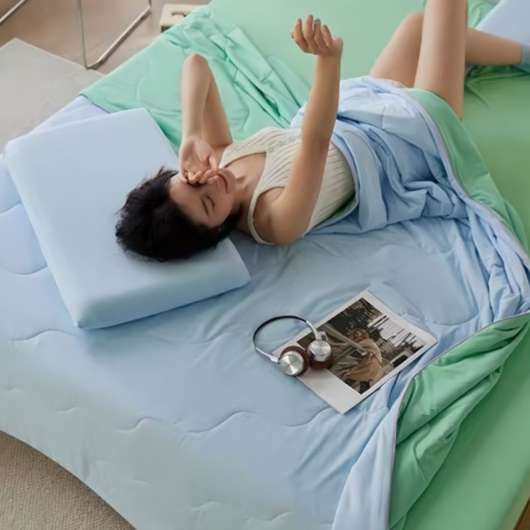 スノーシルクひんやりケット ブルーグリーン