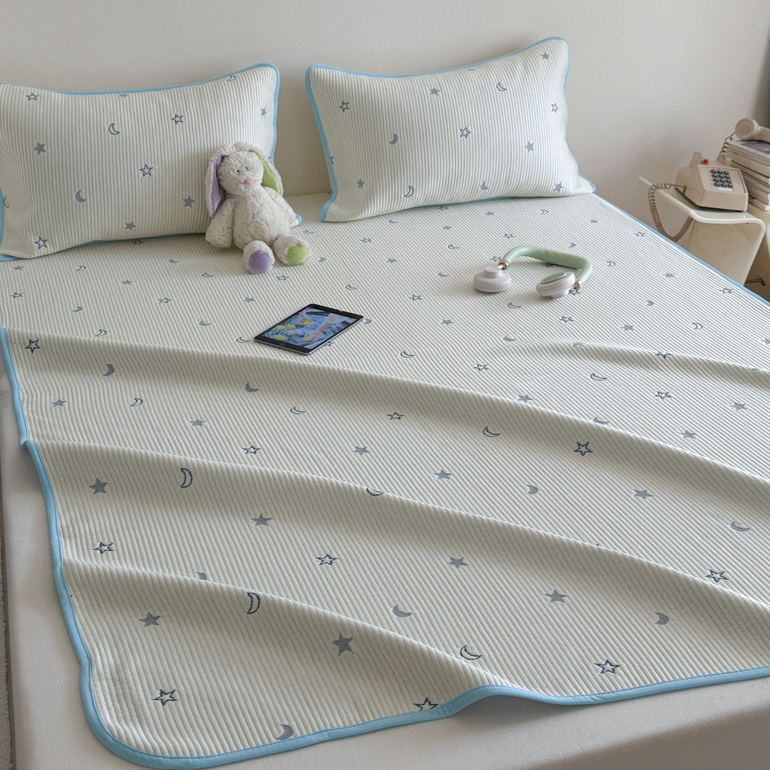 Star Moon Ice Silk Pad Set White