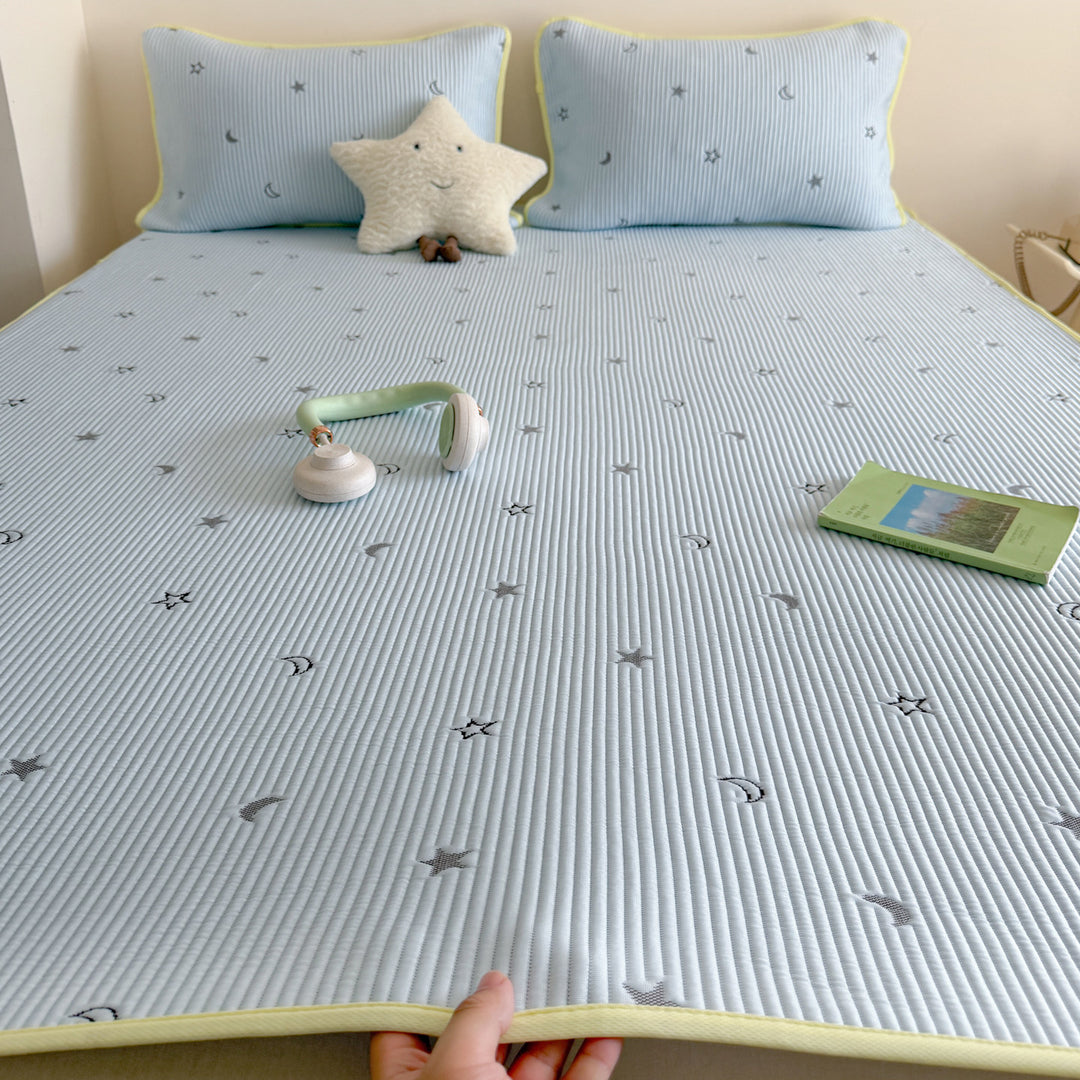 Star Moon Ice Silk Pad Set Blue