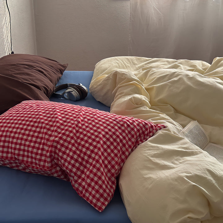 Gingham Accent Cotton Bedding Set