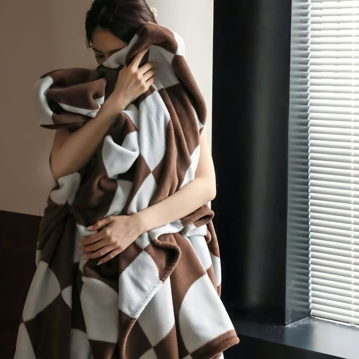 Geometric Print Fleece Blanket