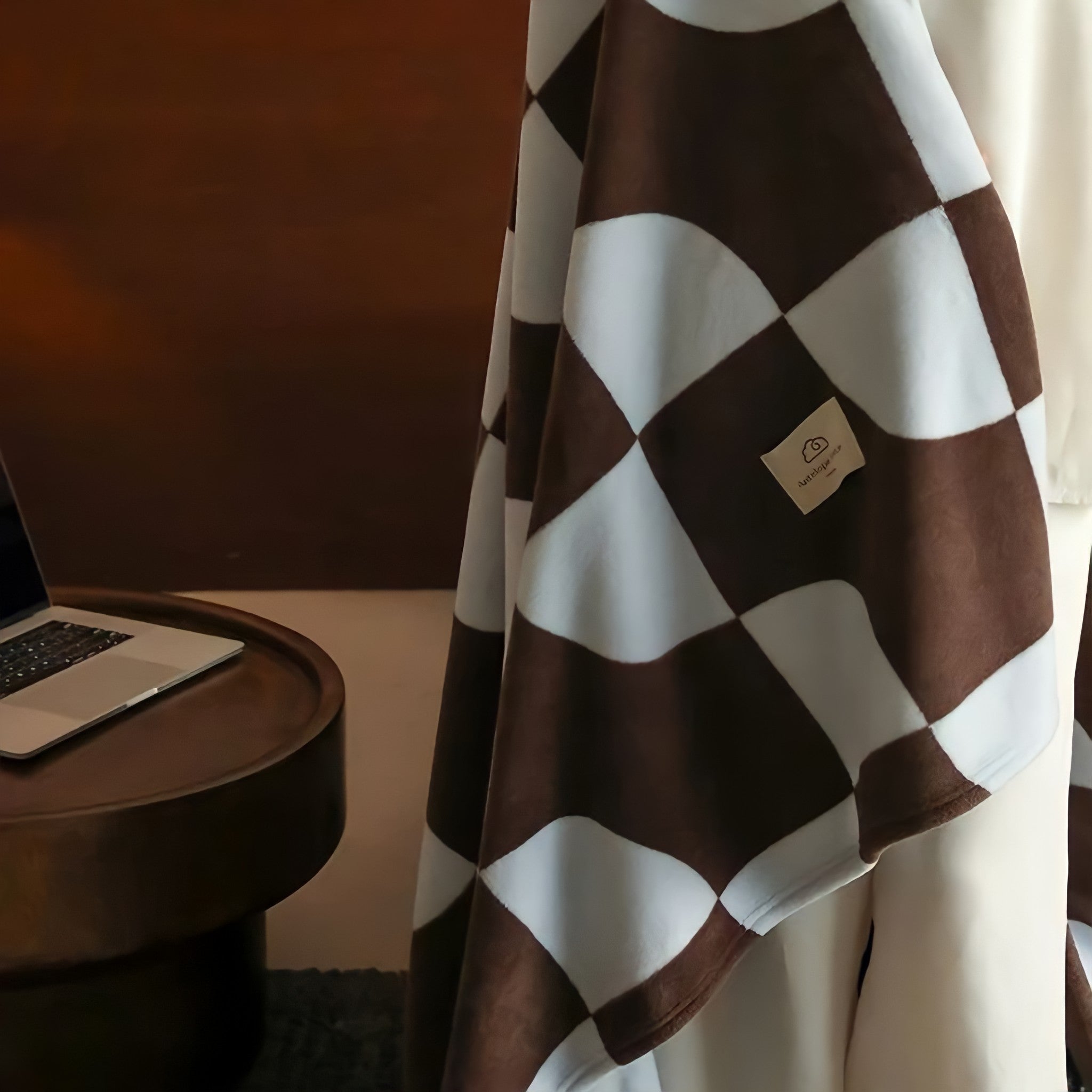 Geometric Print Fleece Blanket