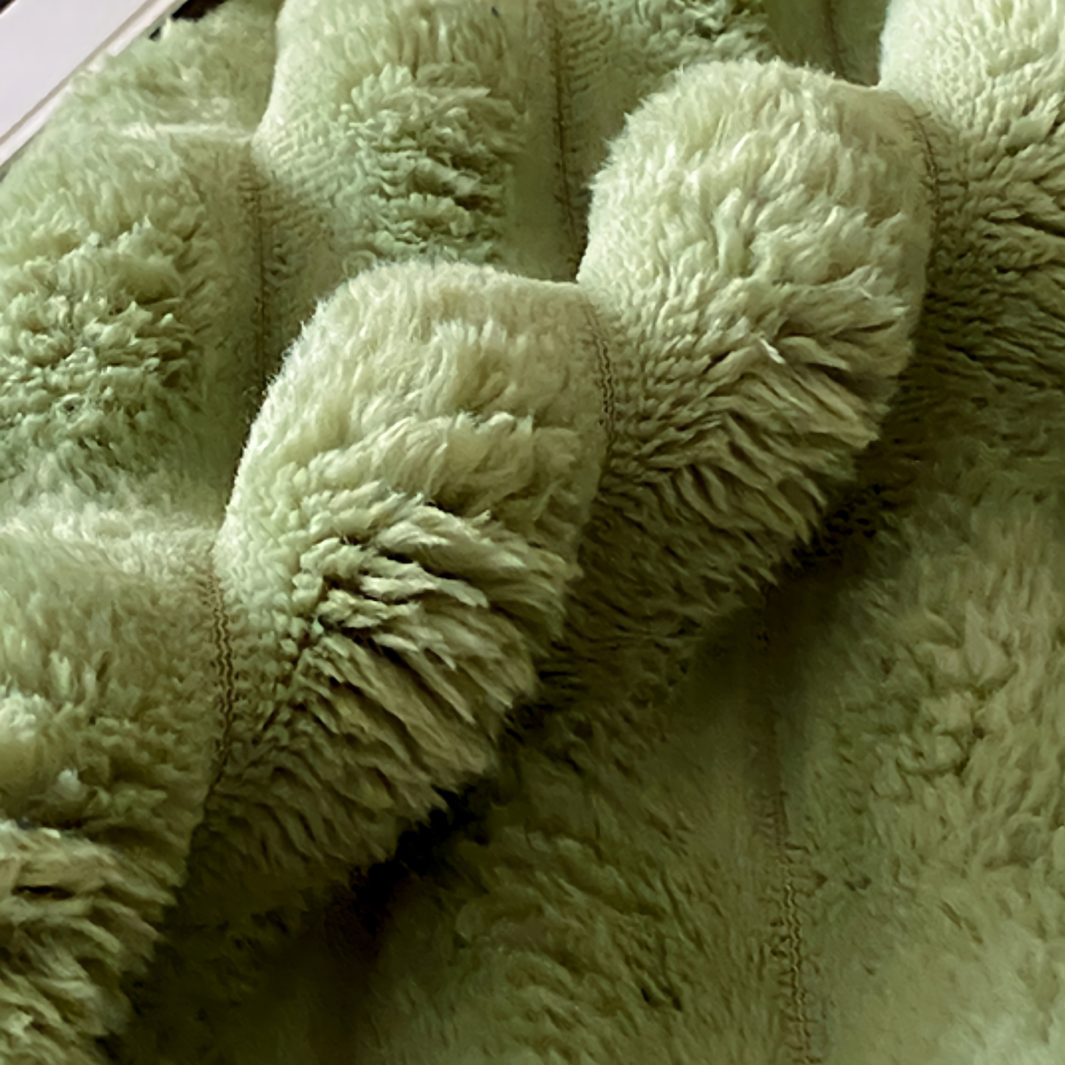 Colorful fluffy blanket 