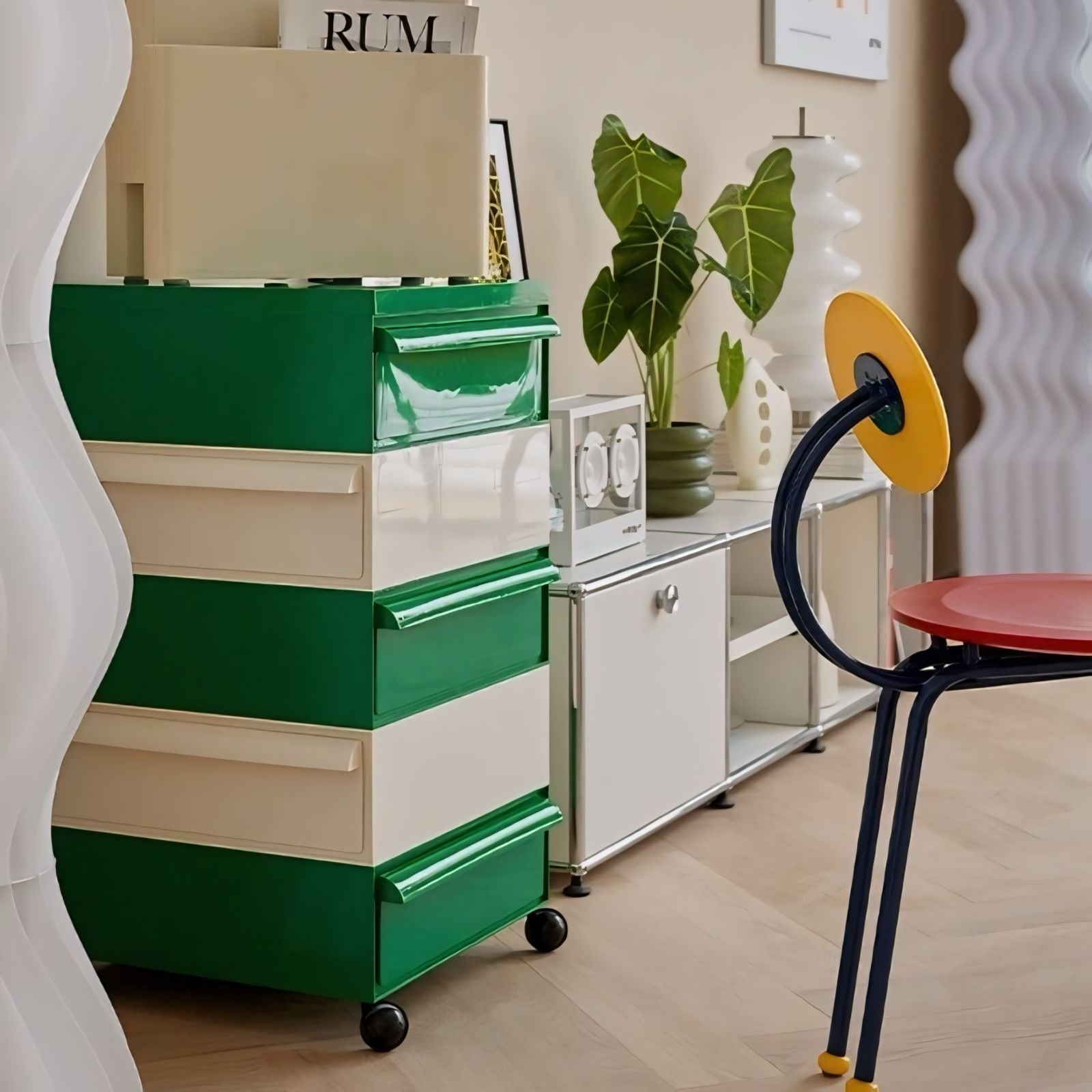 モダンカラフル可動式キャビネット kocol