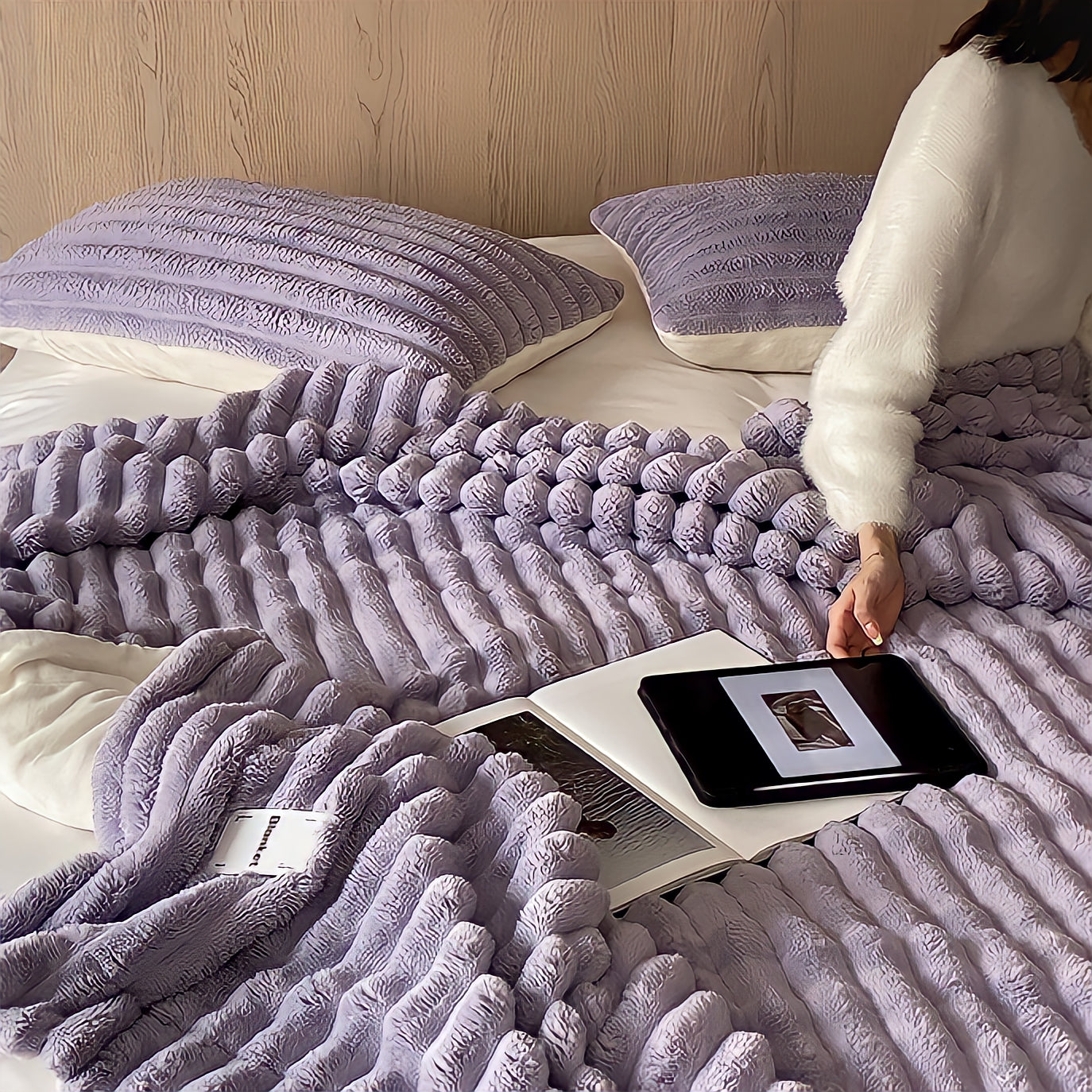 Colorful fluffy blanket 