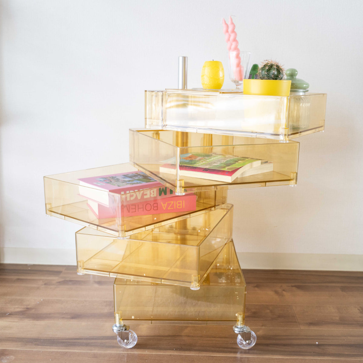 アクリルクリアキャビネット kocol