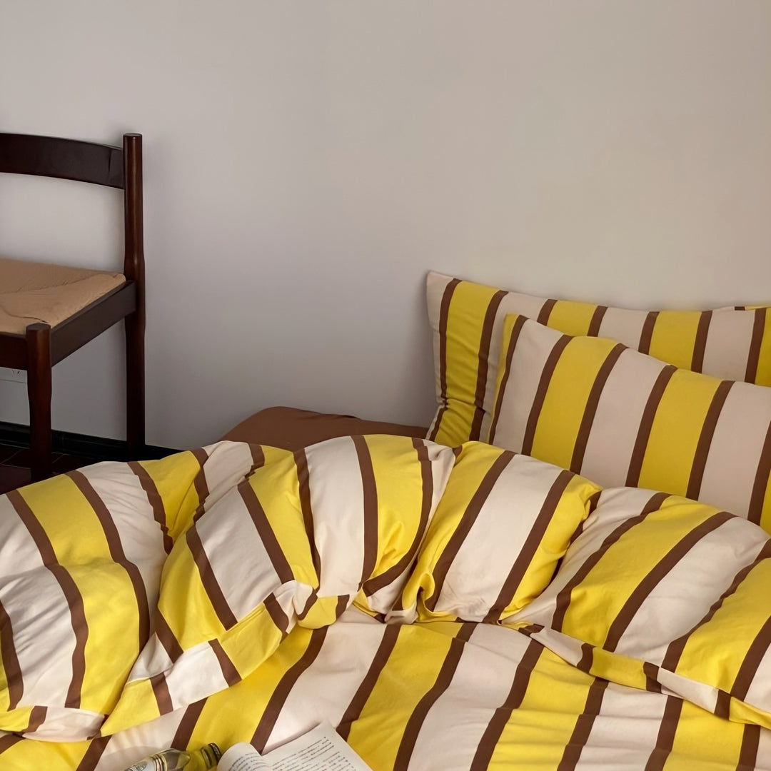 Vivid Multi-Border Bedding Set, Yellow