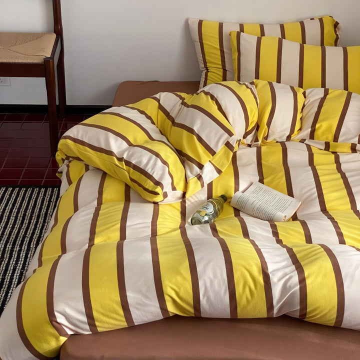 Vivid Multi-Border Bedding Set, Yellow