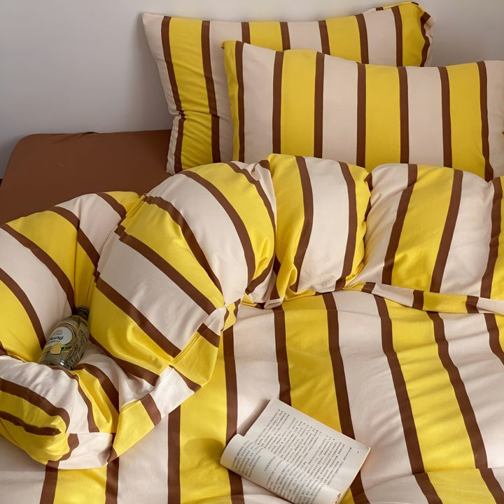 Vivid Multi-Border Bedding Set, Yellow