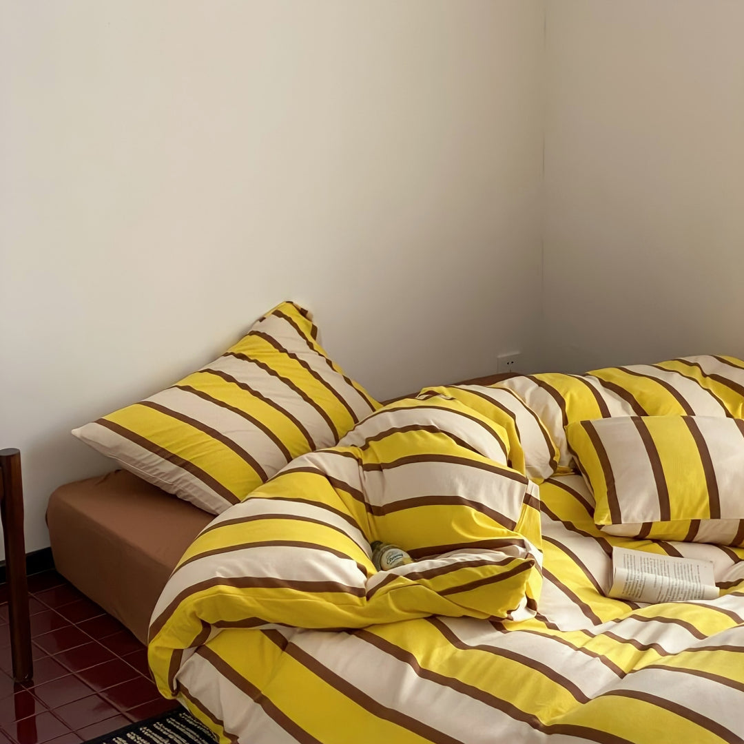 Vivid Multi-Border Bedding Set, Yellow