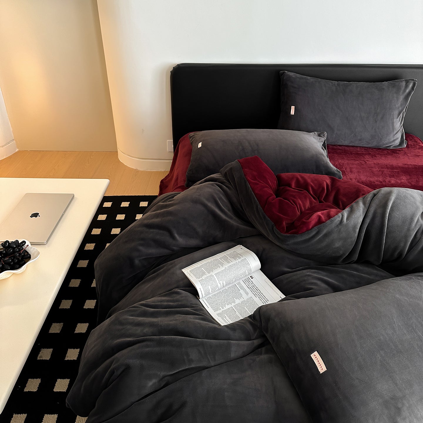 Double Milk Fleece Bedding Set, Dark Charcoal