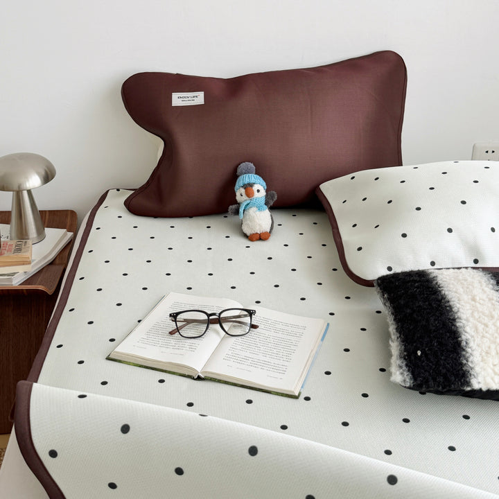 Ice Silk Dot Mat Set Off-White