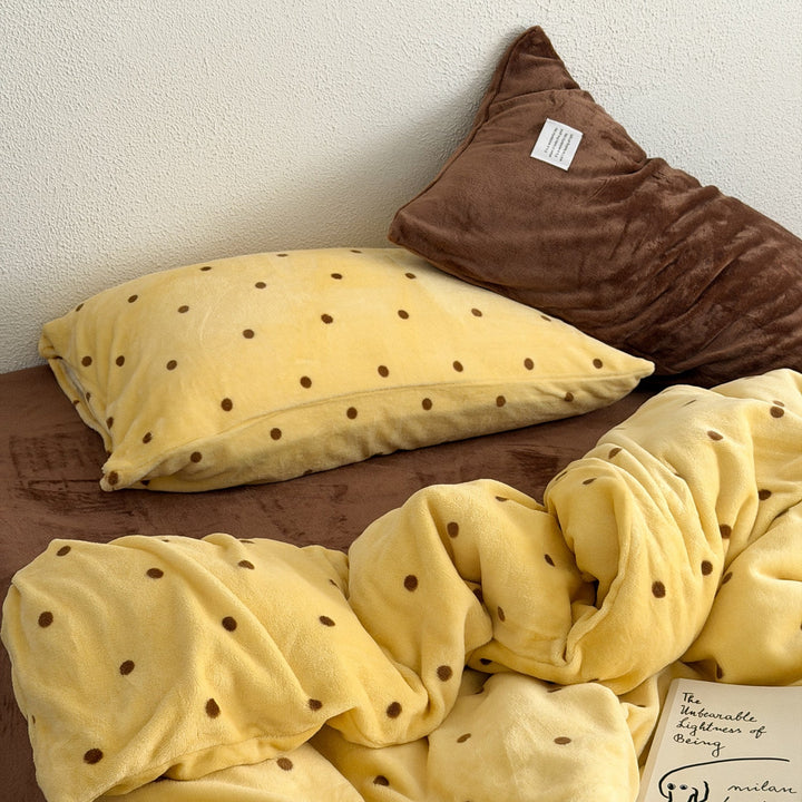 Yellow & Brown Fleece Polka Dot Bedding Set