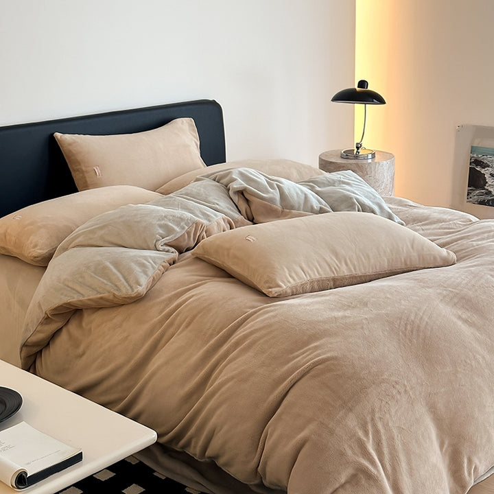 Double-Color Milk Fleece Bedding Set (Mocha Coffee)