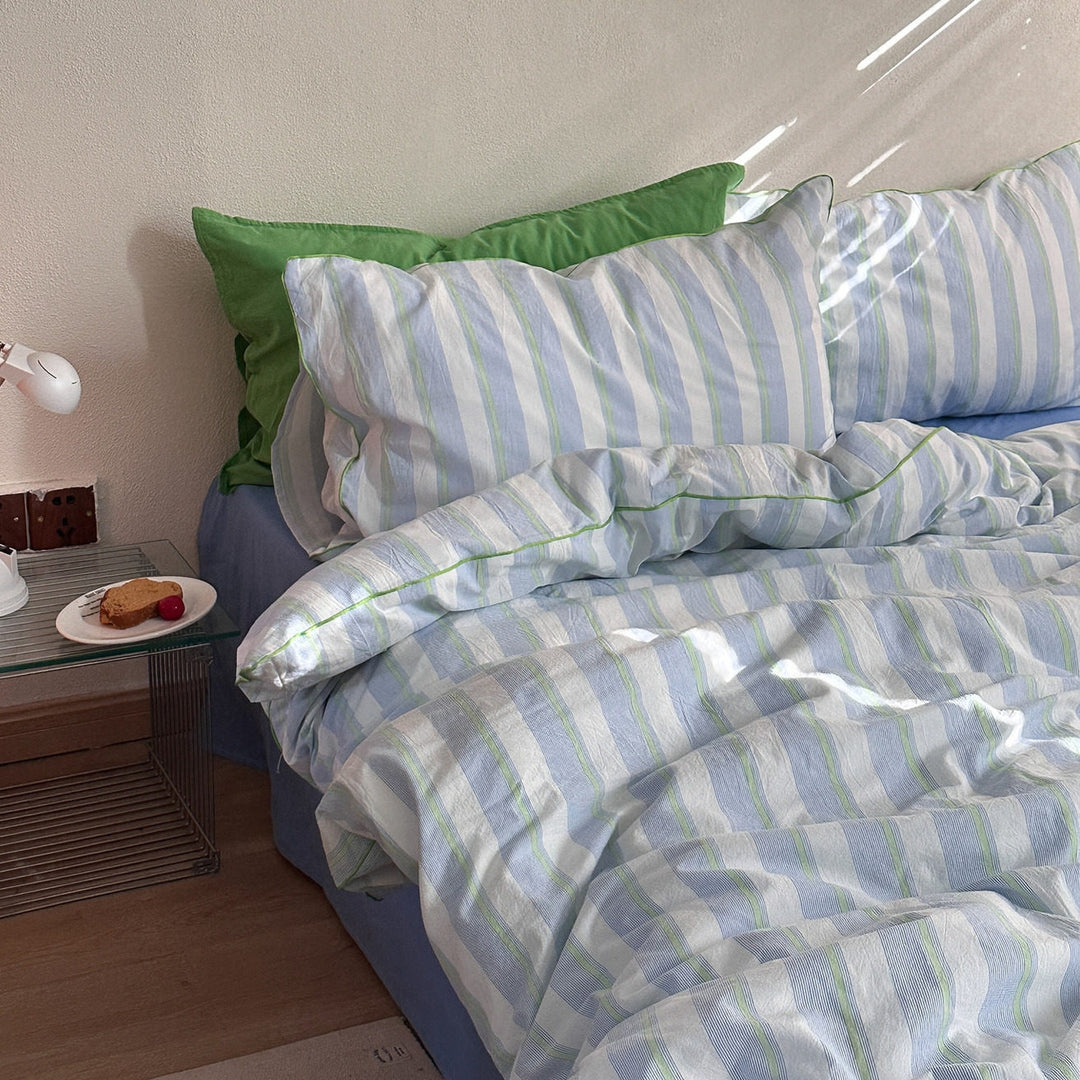 Green Piping Stripe Bedding Set