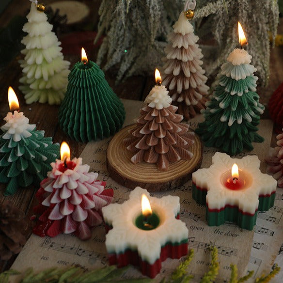 クリスマスツリースノーフレーク香り付きキャンドル kocol