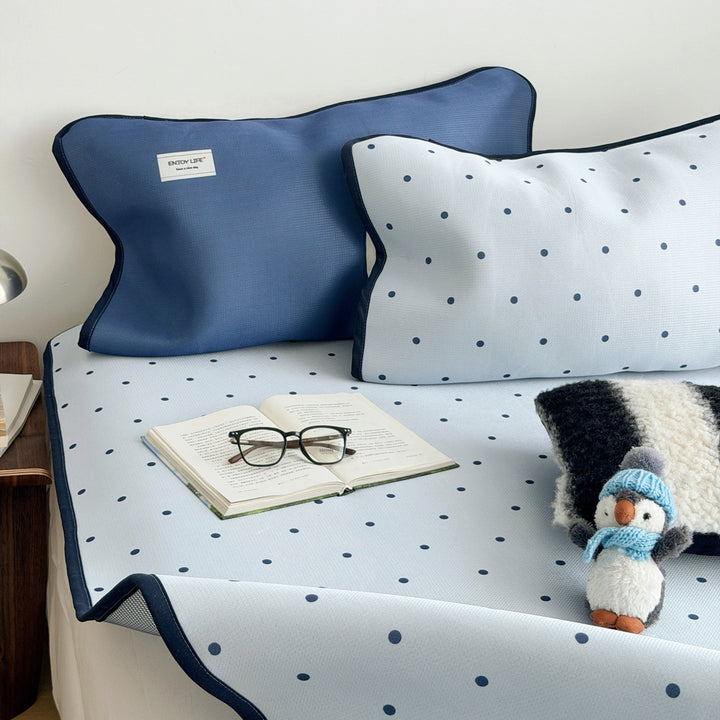 Ice Silk Dotted Mat Set, Blue