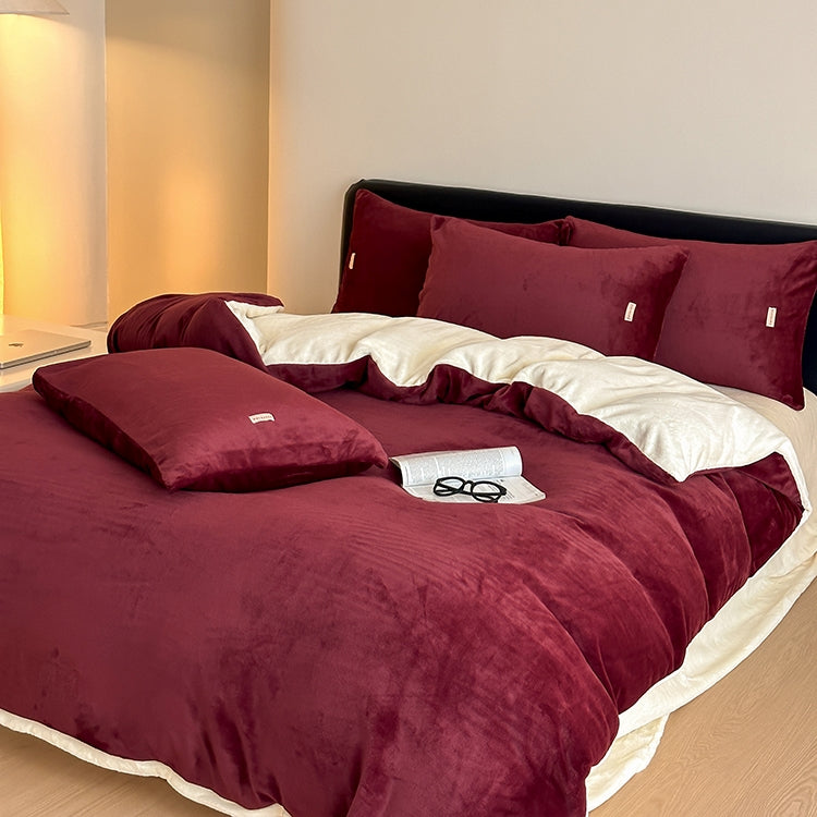 Double Milk Fleece Bedding Set (Wine)