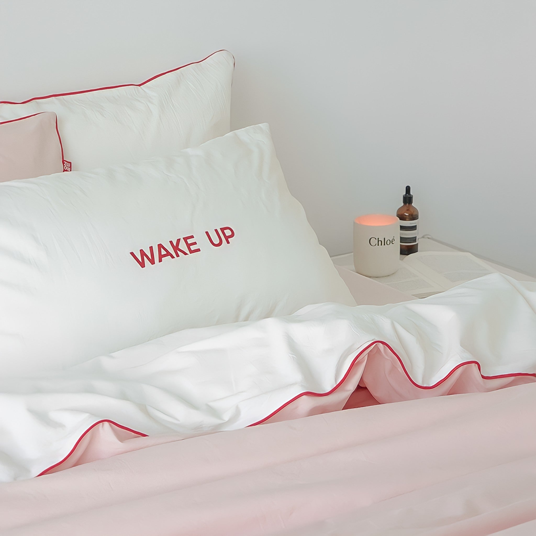 パイピングピンクホワイト寝具セット