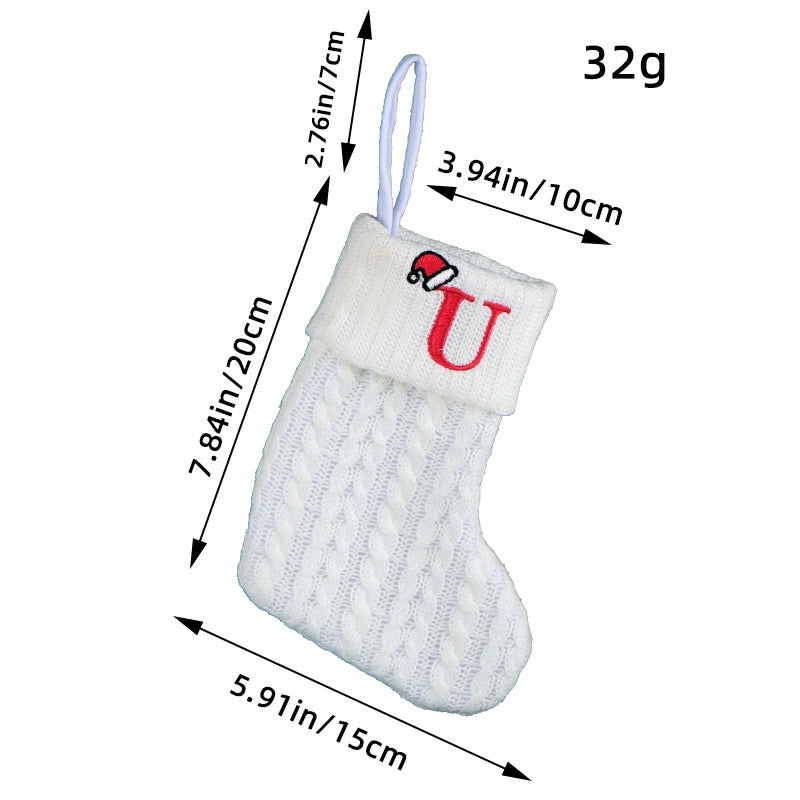 クリスマスアルファベット刺繍ソックス