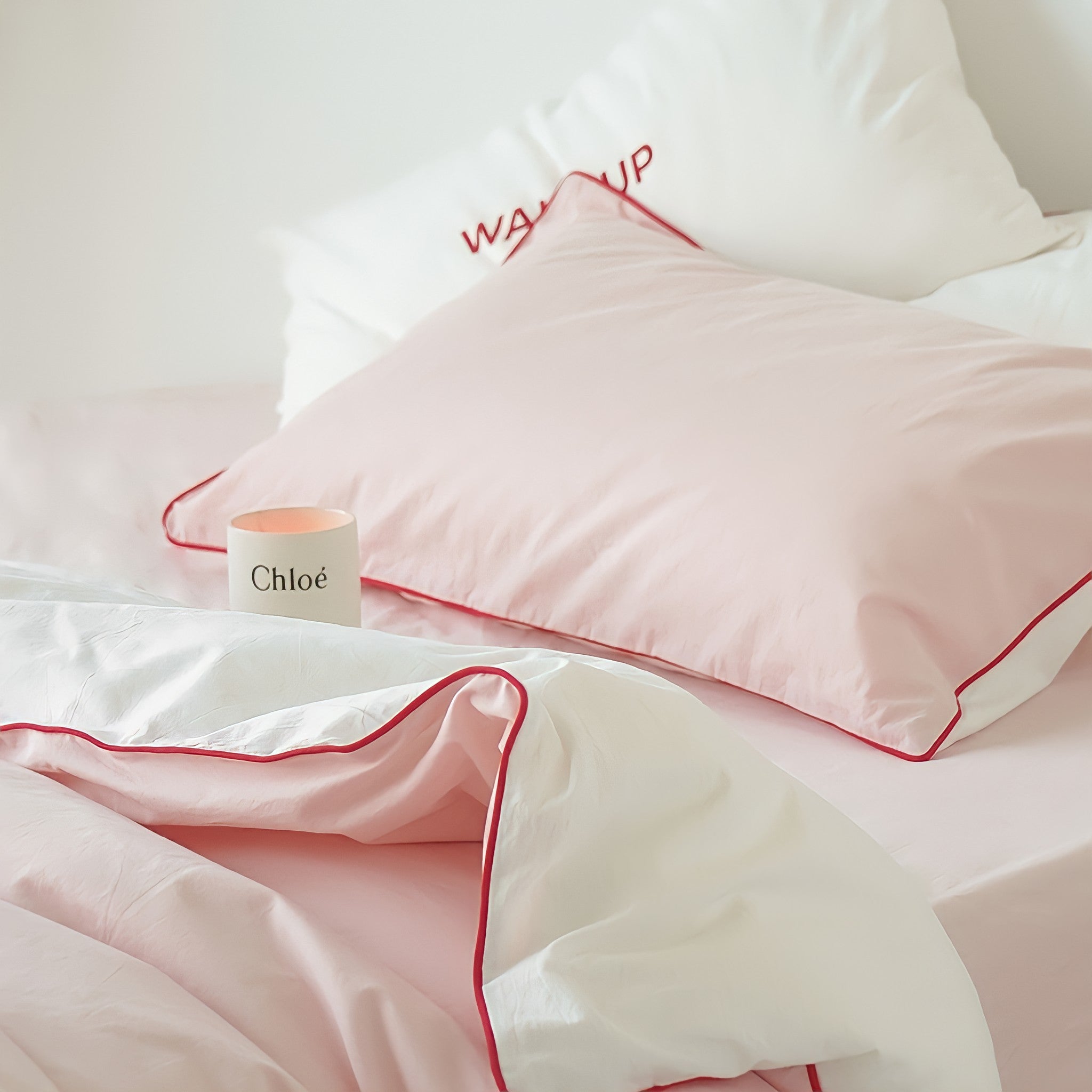 パイピングピンクホワイト寝具セット