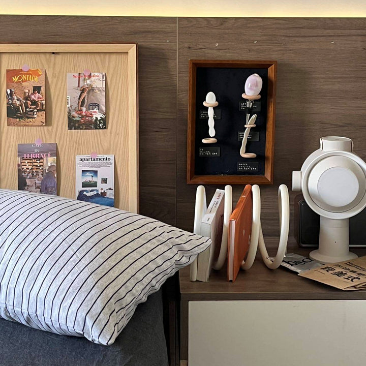 スパイラルアーチチューブブックスタンド