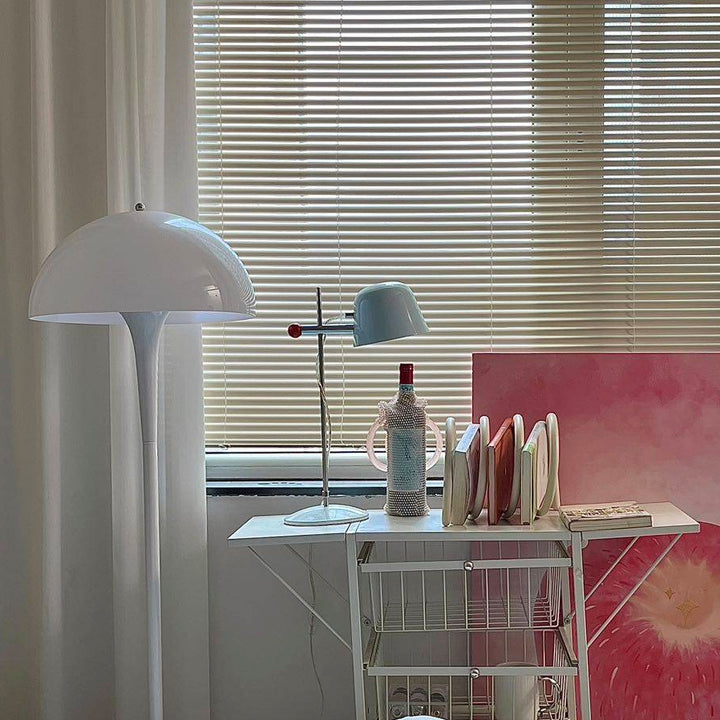 スパイラルアーチチューブブックスタンド