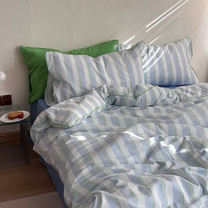 Green Piping Stripe Bedding Set