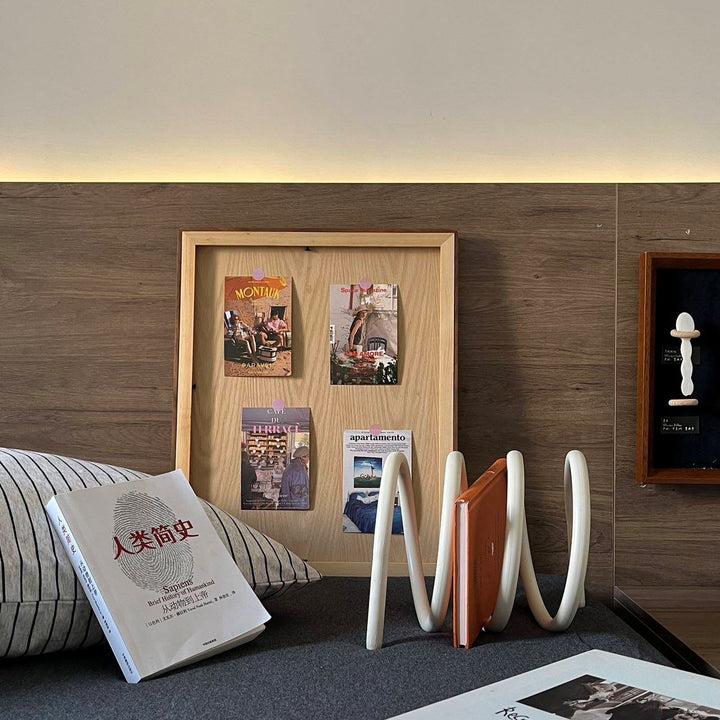 スパイラルアーチチューブブックスタンド