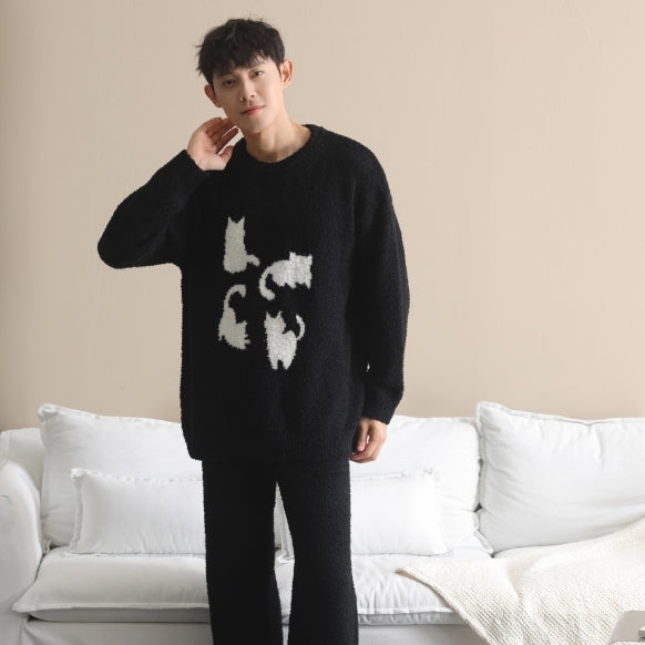Fluffy cat silhouette loungewear 