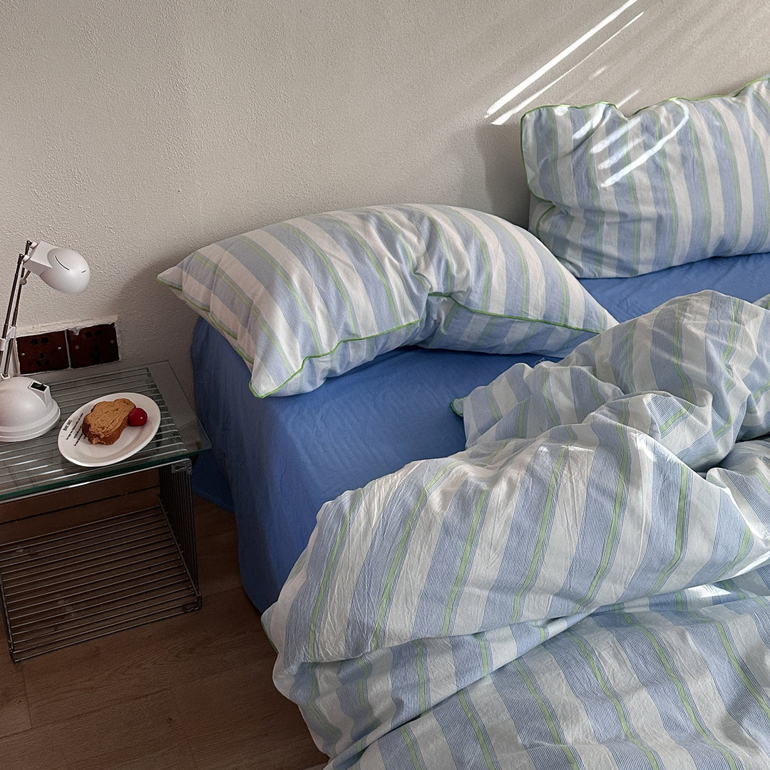 Green Piping Stripe Bedding Set