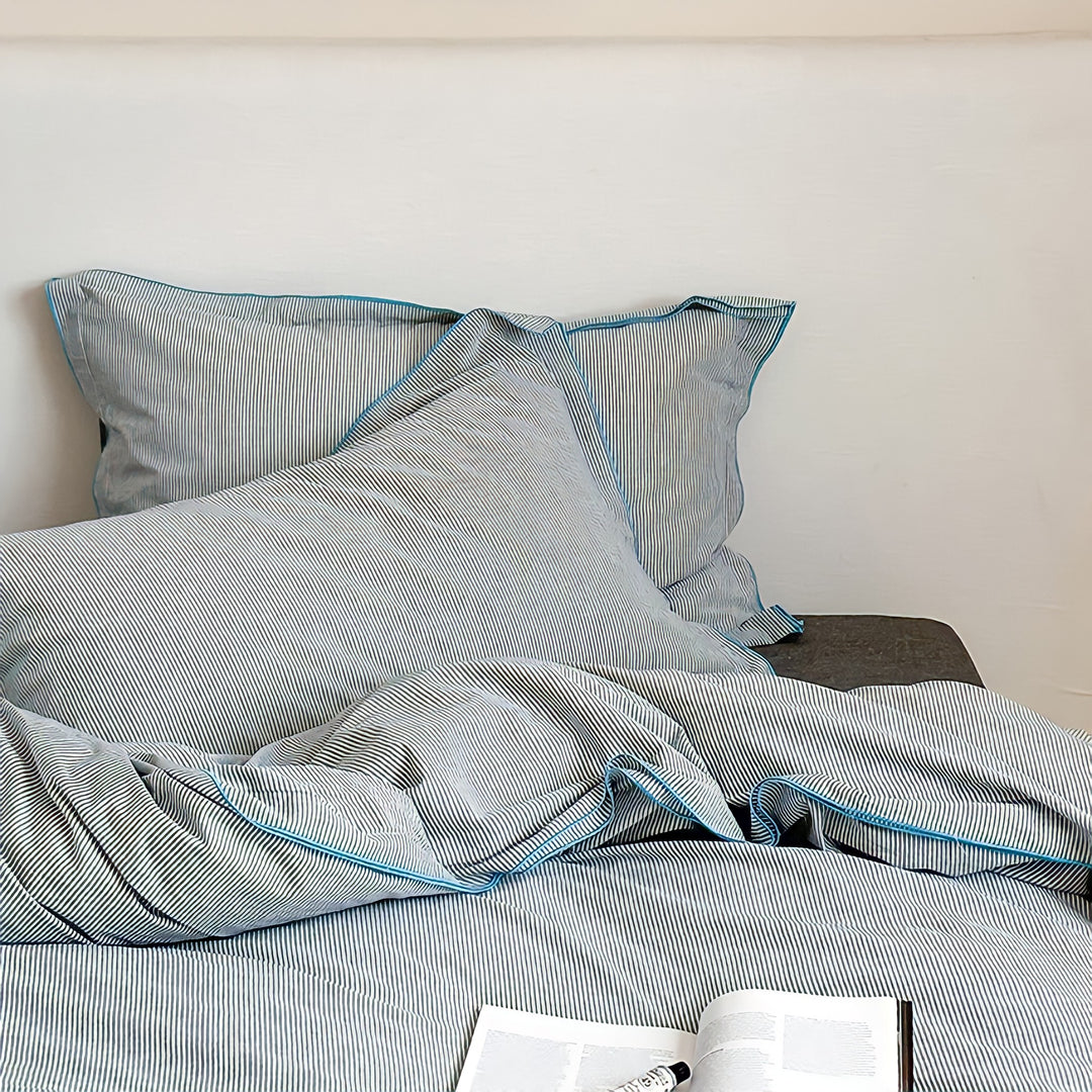 Blue Piping Cotton Bedding Set