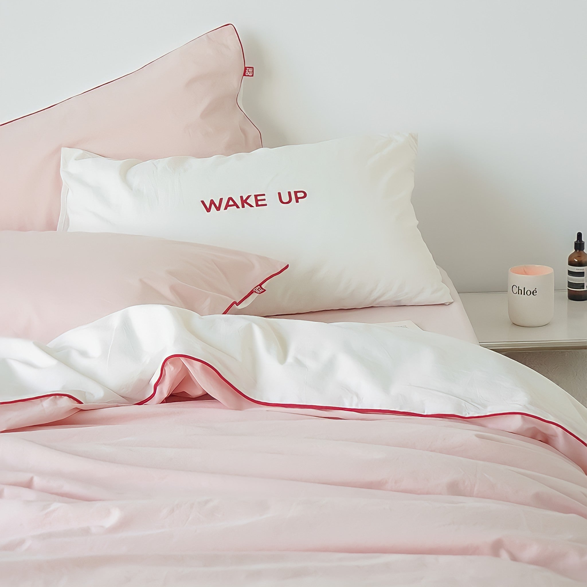 パイピングピンクホワイト寝具セット