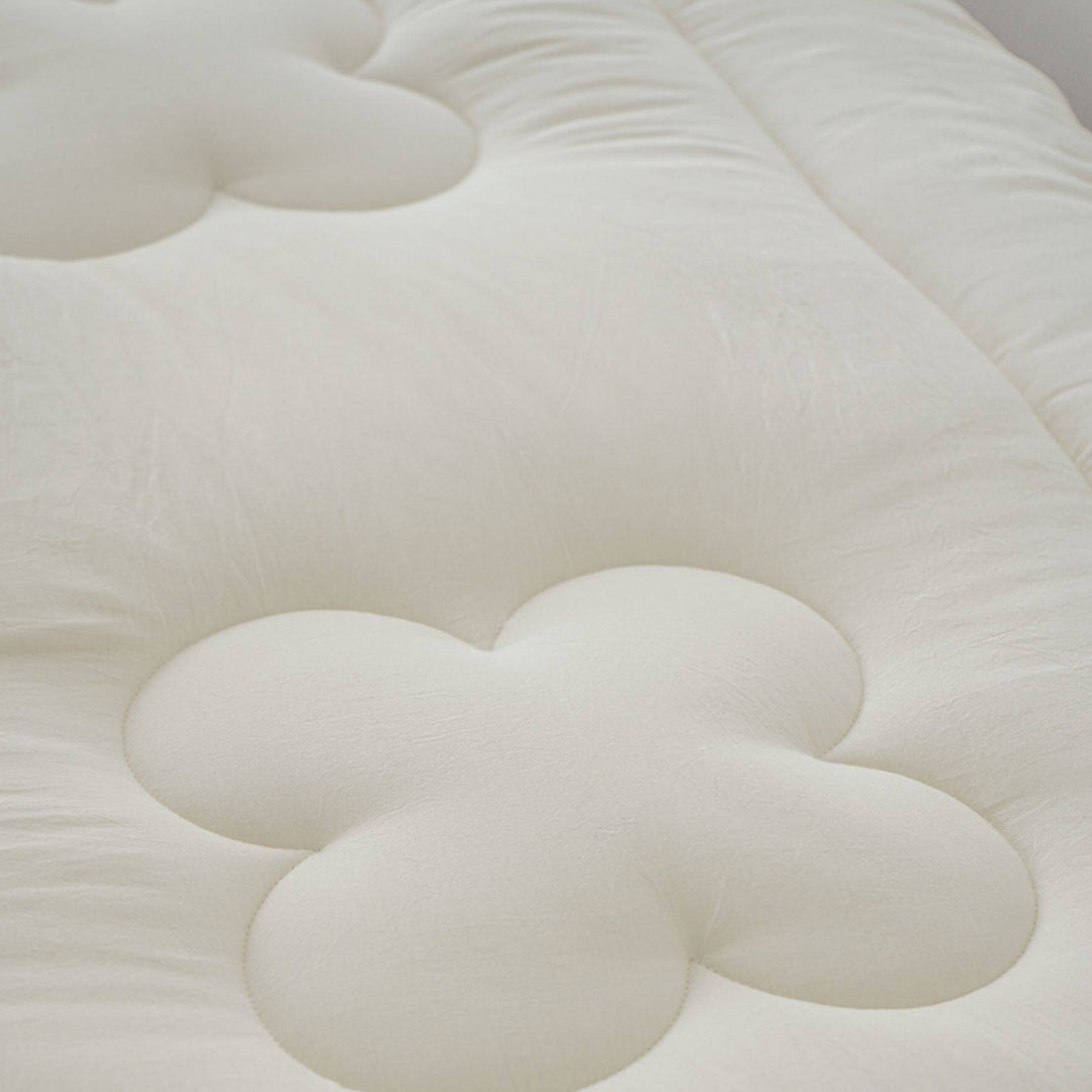 Floral quilted futon